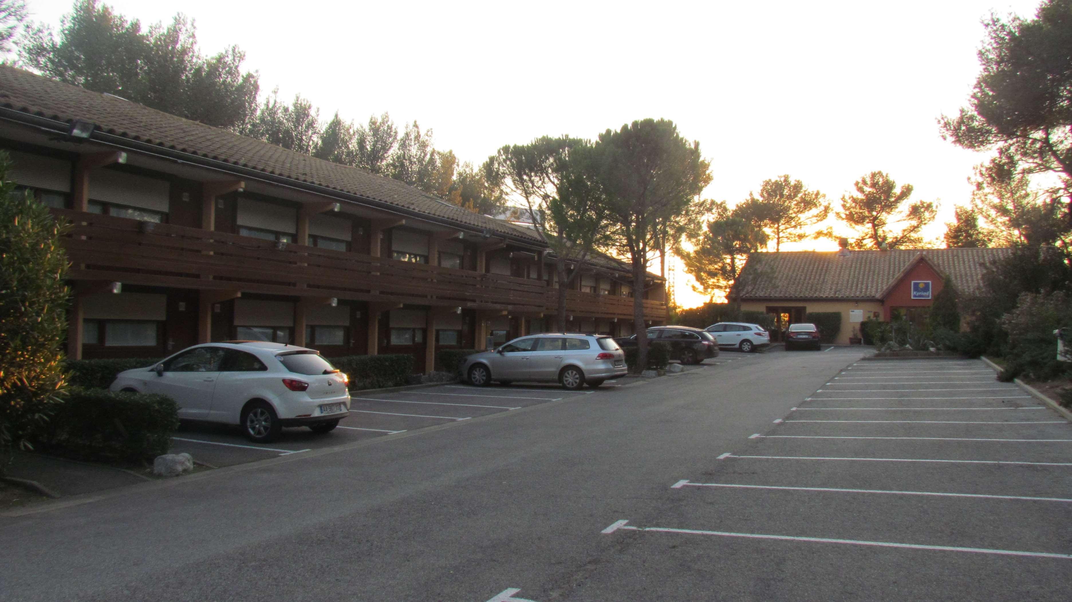 Kyriad Montpellier Nord Parc Euromedecine Saint-Clément Eksteriør billede